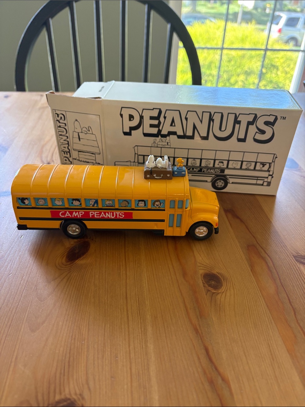 Vintage brand new Peanuts Camp Peanuts Yellow School Bus Toy